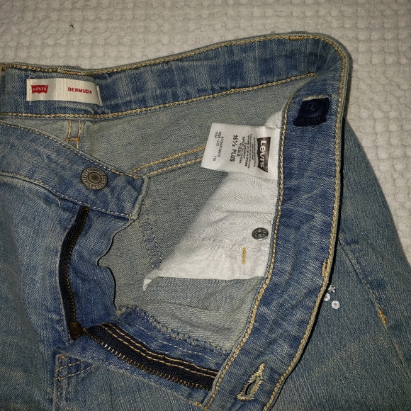 Levis Girls sequins bermuda shorts - Picture 6 of 7